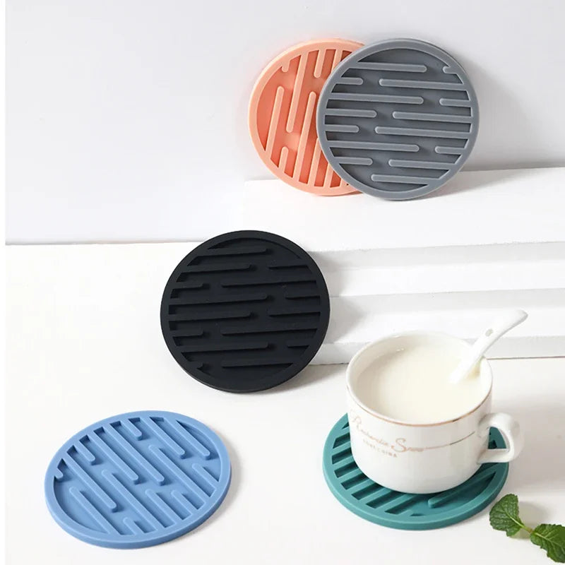 Porta-Copos de Silicone Redondo 10cm - Resistente ao Calor e Elegante para Bebidas